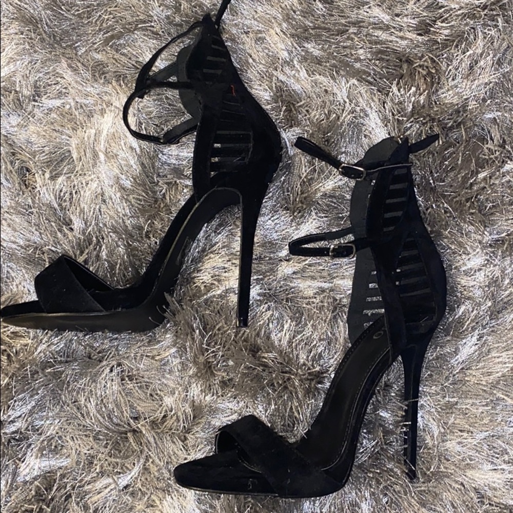 High heel - strapless sandal